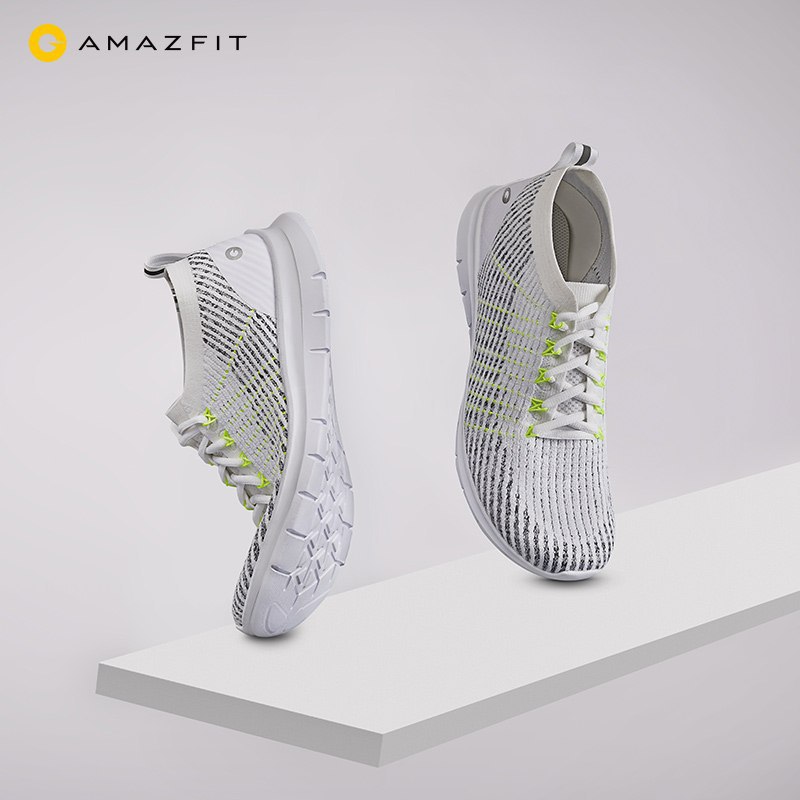 天猫 小米生态链：Amazfit旗舰店【云雀超轻赤足跑鞋】上市售价169元，现618大促降至129元，叠加限量50元券，实付79元到手  赠运费险抢券下单地址：