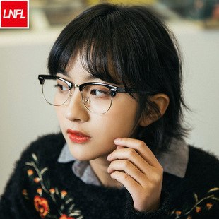 只留镜架都不亏！成人防蓝光防辐射眼镜原价89.9元，券后39.9元包邮领券下单链接：