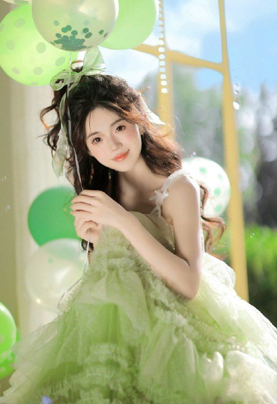 微博美女收集新浪微博中的美女图片