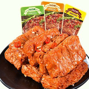 手撕素肉40包 券后价12.9元包邮 抢券下单地址：
